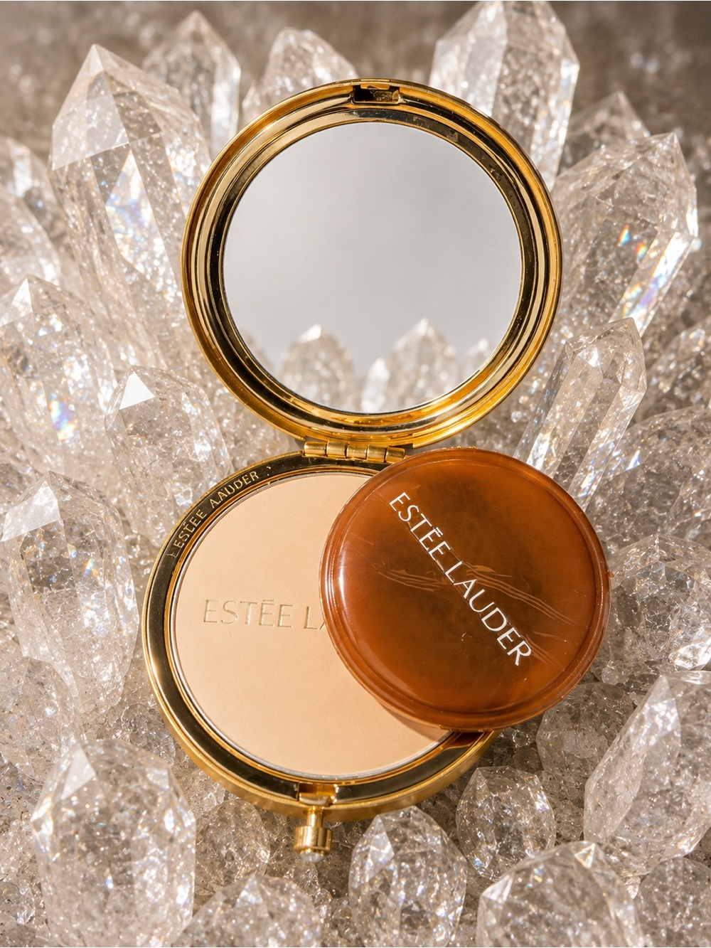 Vintage Unused Estée Lauder Compact - Picture 4 of 4